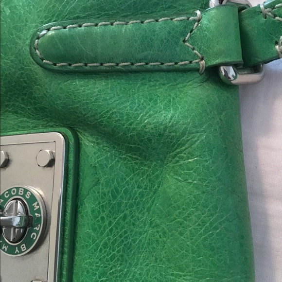 Marc Jacobs cross body purse - Picture 8 of 8